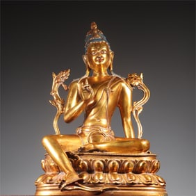A beautiful bronze gilt Buddha statue