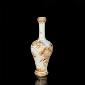A piece of the Qing Dynasty Yongzheng year of the brown ink pattern depicted gold edge lotus egret