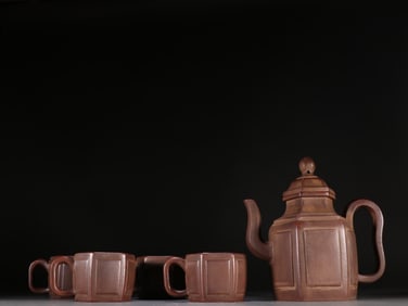 A set of exquisite purple sand hexagonal wine jugs