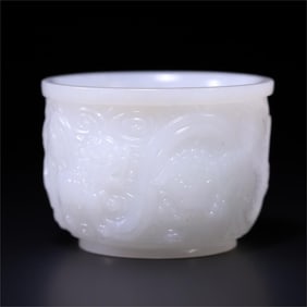 A piece of exquisite Hetian jade lion play ball cup