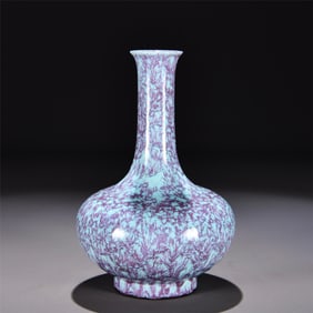 A furnace glazed gooseneck bottle made in the Qianlong year of the Qing Dynasty