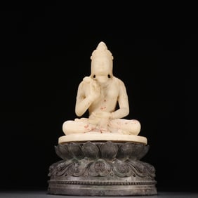 A beautiful white marble Bodhisattva ornament