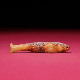 A piece of exquisite Tuqin ingots has fish ornaments every year