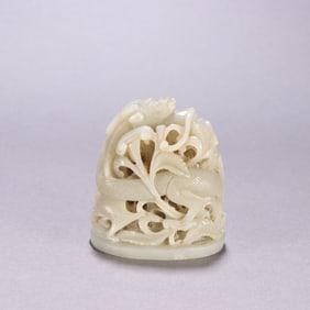A piece of Hetian jade carved dragon pattern stove top from the Qing Dynasty