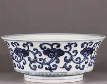 A dragon wearing peony Ruyi ornament bowl made in Xuande year of the Ming Dynasty