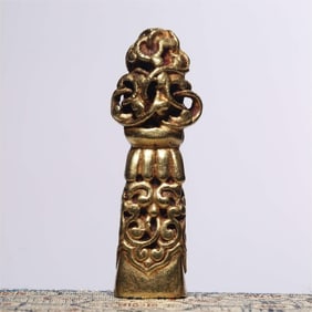 A Song Dynasty Yuan pure gold Ruyi flower pattern seal
