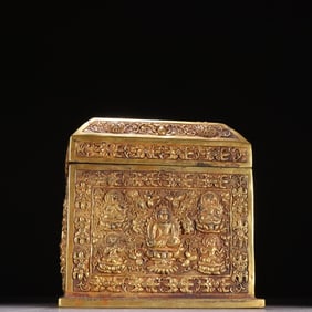 A beautiful bronze gilt Buddha pattern box