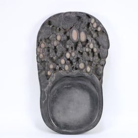 A beautiful openwork grape poem inkstone