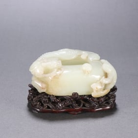 A piece of Hetian jade Wangzi Jackie Chan wash from the Qing Dynasty