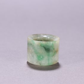 A beautiful jade finger