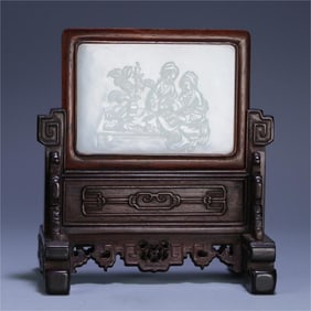 A story of Hetian white jade in the Qing Dynasty