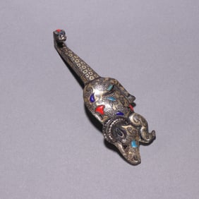 A Han Dynasty copper wrong gold and silver inlaid gemstone sheep belt hook