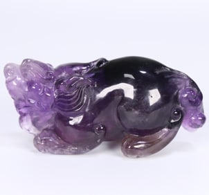 An amethyst piece of the Qing Dynasty