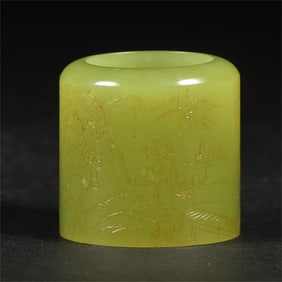 A beautiful Hetian topaz character story finger