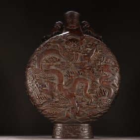 A Qing Dynasty agarwood dragon pattern appreciation bottle