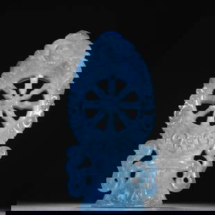 A Qing Dynasty aquamarine Dharma wheel: The Aquamarine Dharma Wheel of the Qing Dynasty Size: H:23cm W:10.8cm W:1247.9g (The Dimensions Of All Batches Are Manually Measured.If You Need More Detailed Information, Please Contact Our Customer