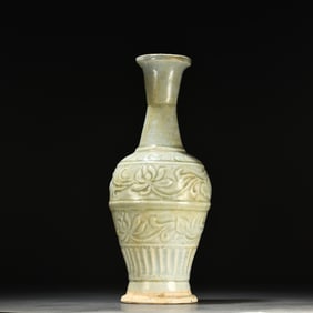A beautiful celadon carved lotus pattern vase