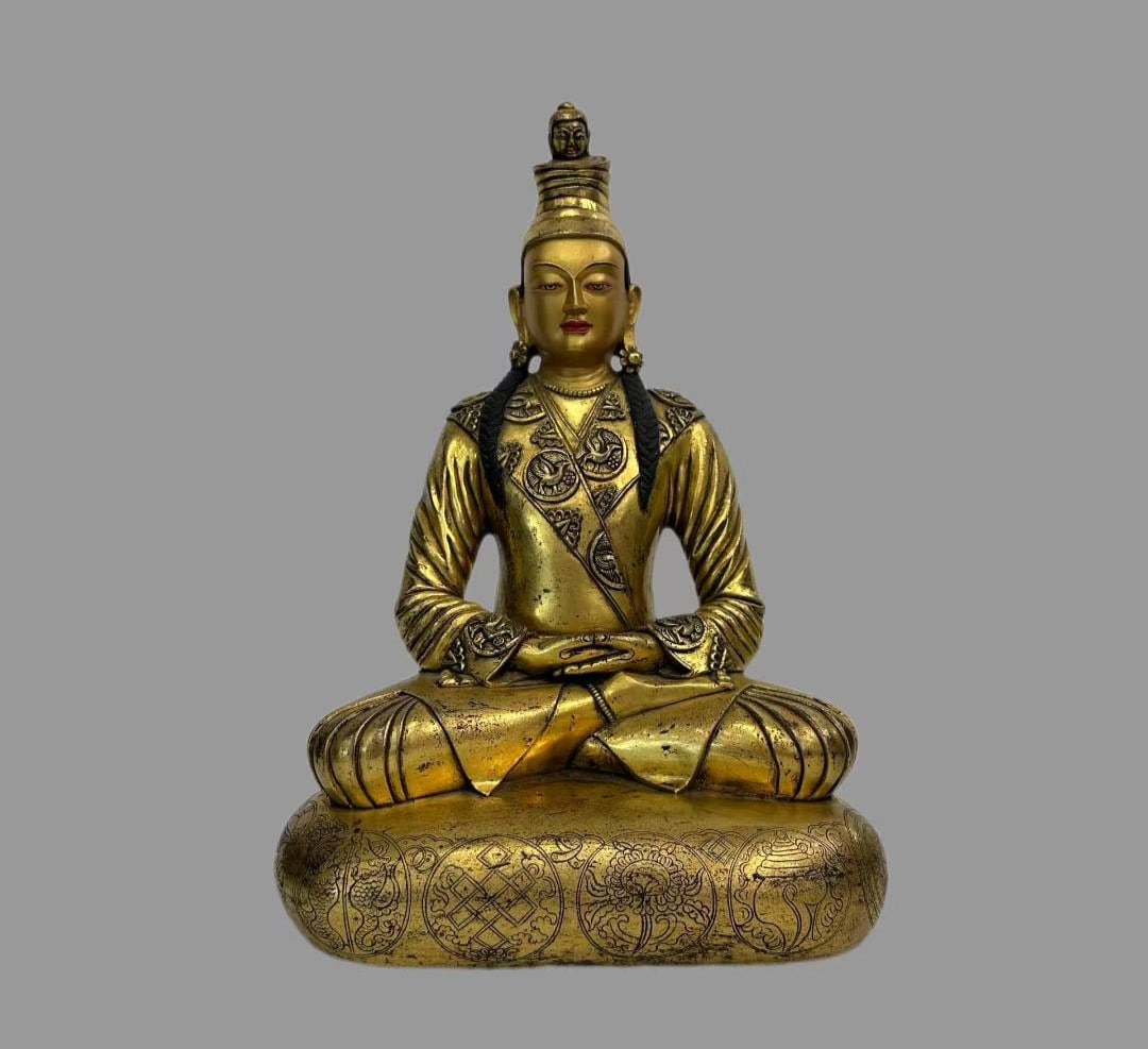 A fine copper-gilt pine zombo cloth (1 of 9)