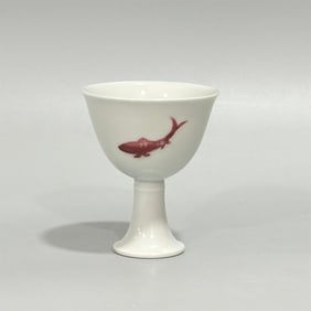 A glazed red fish pattern goblet made in the Yongzheng era of the Qing Dynasty
