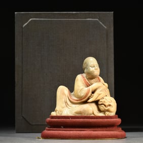 A beautiful Shoushan stone ruyi arhat ornament