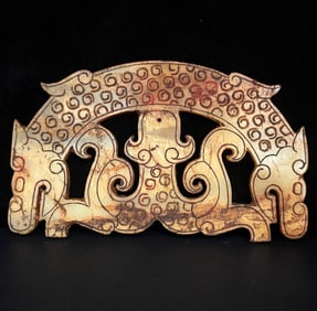 A beautiful Hetian jade double dragon jade huang