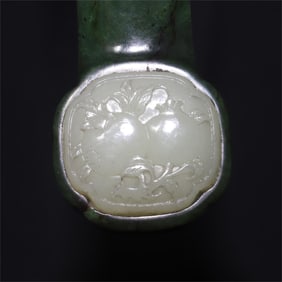 A beautiful three jade ruyi ornaments