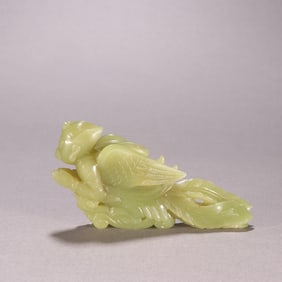 A piece of Hetian topaz Garuda from the Qing Dynasty