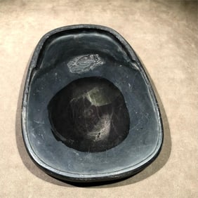 A beautiful inkstone was a blockbuster