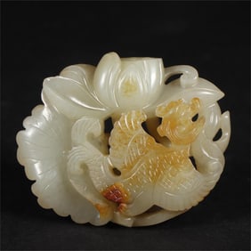 A beautiful Hetian jade pendant