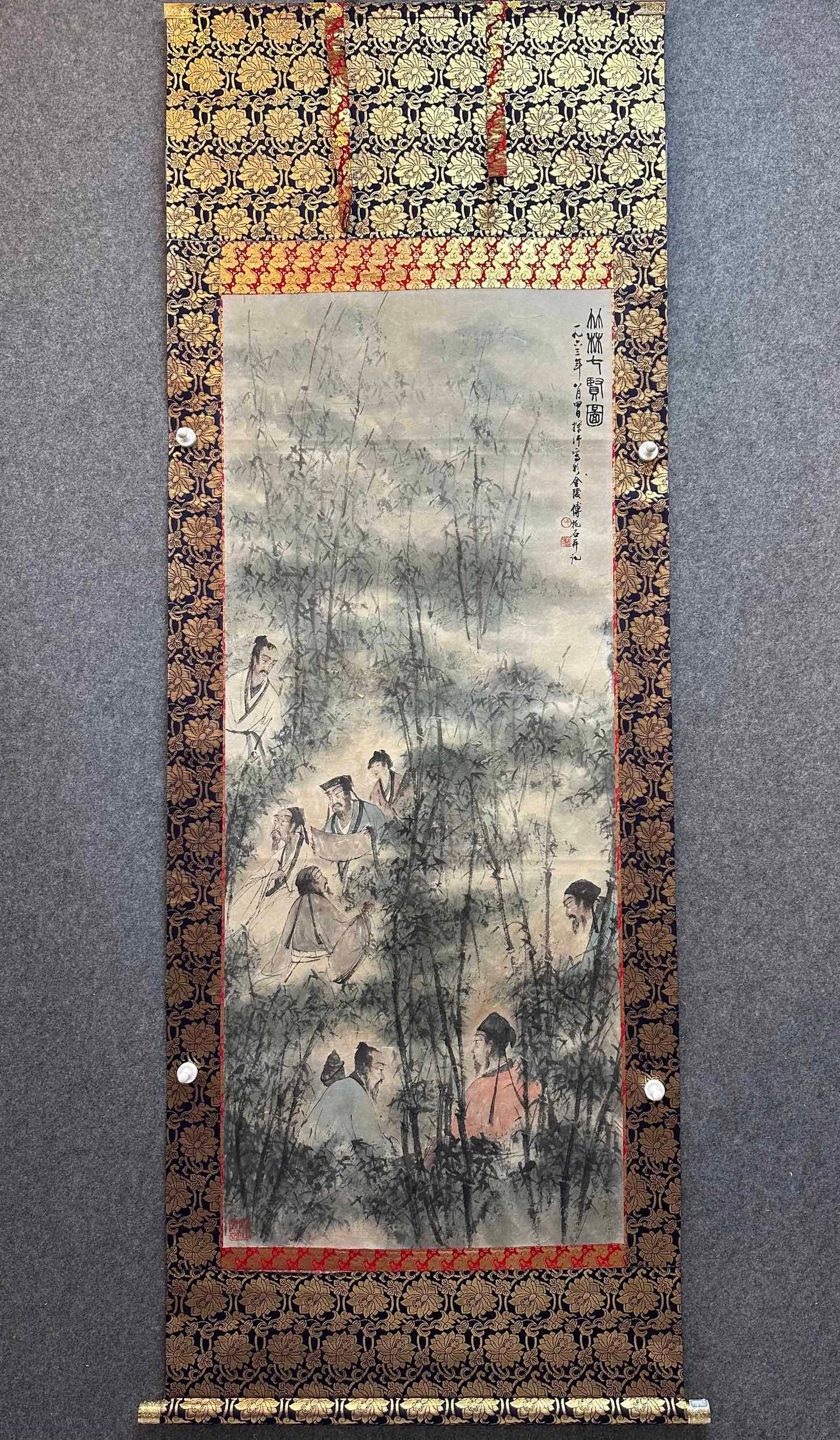 A beautiful picture axis of the Seven Sages of Fu Baoshi Bamboo Forest: Exquisite Fu Baoshi Bamboo Forest Seven Sages picture axis Size: 54×130cm (The Dimensions Of All Batches Are Manually Measured.If You Need More Detailed Information, Please Contact Our Customer Servi