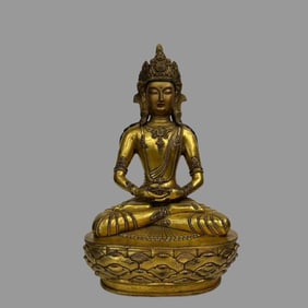 A fine copper gilt Infinite Life Buddha