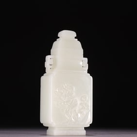 A Hetian jade pattern poetry vase of the Qing Dynasty