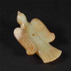 A Han Dynasty ancient jade gray-skinned black bird