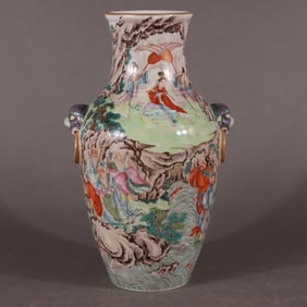 A pastel Tongjing figure of the Qing Dynasty Yongzheng's birthday pattern beast vase