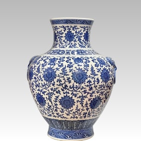 A blue and white passionflower entwined lion head made in the Qianlong period of the Qing Dynasty