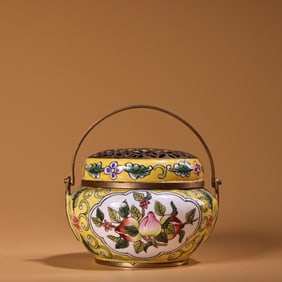 An enamel hand stove from the Qing Dynasty