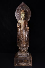 A beautiful Han Dynasty Hetian jade Buddha
