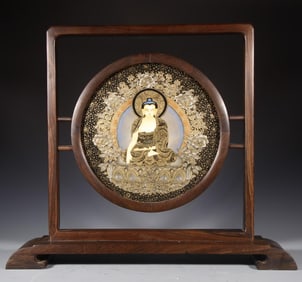 A beautiful thangka depicting the golden Buddha