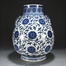 A blue and white lotus pattern amphora from the Qing Dynasty