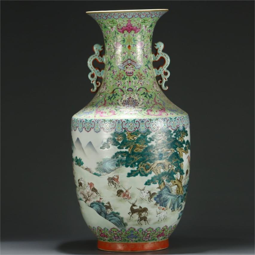 A pastel deer amphora from the Qing Dynasty: Pastel Bailu amphora of the Qing Dynasty Size:H:76cm W:37.5cm (The Dimensions Of All Batches Are Manually Measured.If You Need More Detailed Information, Please Contact Our Customer Service Before Bid