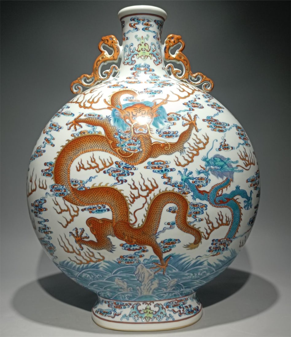 A Qing Dynasty Qianlong model Doucai Canglong Godson Seawater Cloud Pattern Amphora Moon Bottle (1 of 9)