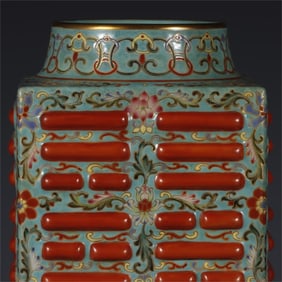 A green pastel gold-painted entwined lotus flower Cong style bottle made in the Qianlong period of