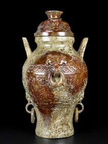 A beautiful Hetian jade full work bottle