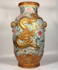 A cloisonné gilded carved dragon dongmelon bottle made in the Qianlong period of the Qing Dynasty