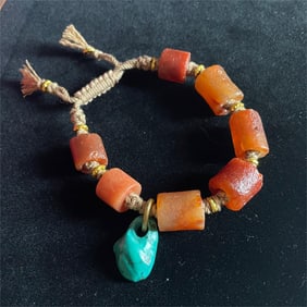 A beautiful old onyx bracelet