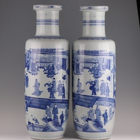 A pair of blue and white characters from the Qing Dynasty story firecracker bottles