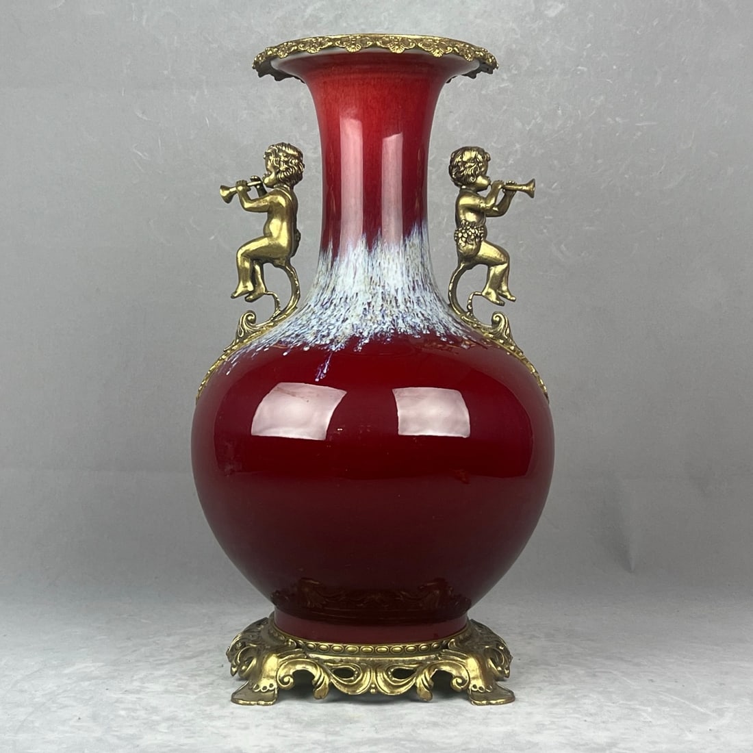 A beautiful kiln-glazed bronze angel playing amphora vase: Exquisite kiln glazed copper inlaid angel music binaural appreciation vase Size:H:44cm Mouth D:16cm D:23cm Bottom:19.5cm (The Dimensions Of All Batches Are Manually Measured.If You Need More Detailed