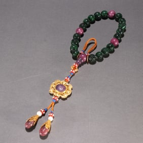 A beautiful jade carved pattern eighteen sons are held