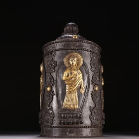A copper-gilt Buddha pattern prayer tube of the Qing Dynasty