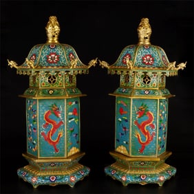 A pair of cloisonné hexagonal pagodas of the Qing Dynasty